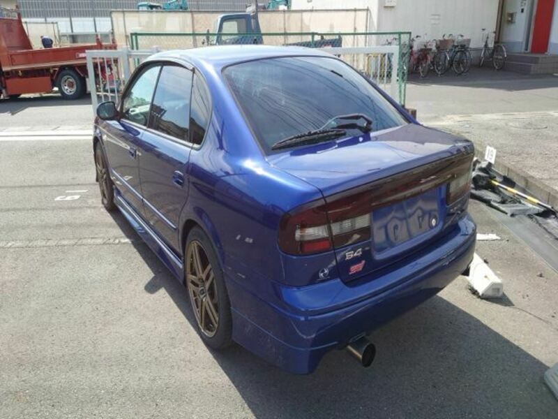 LEGACY B4