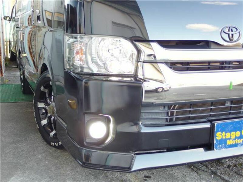 HIACE VAN