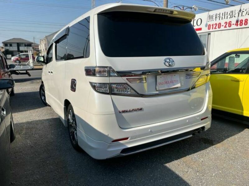 VELLFIRE