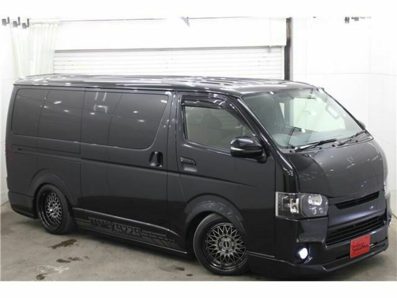 HIACE VAN