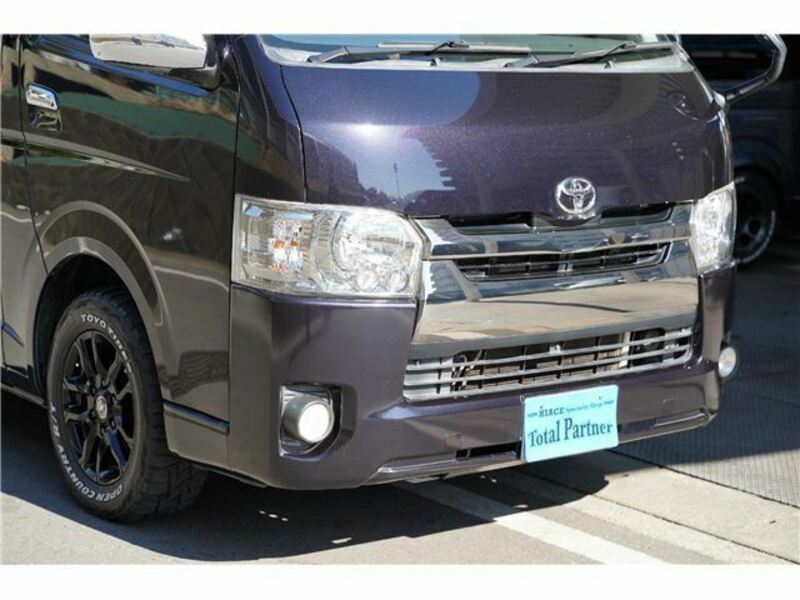 HIACE VAN