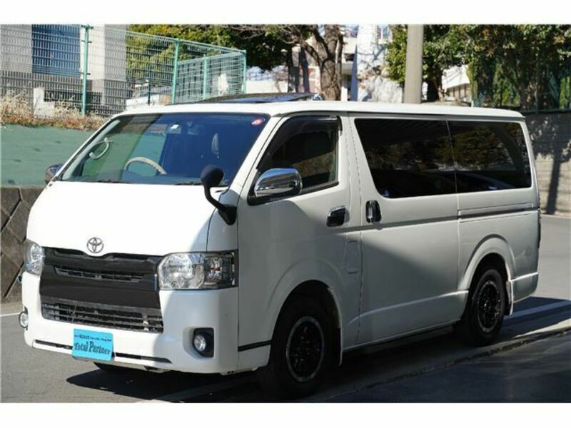 HIACE VAN