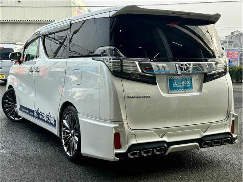 VELLFIRE