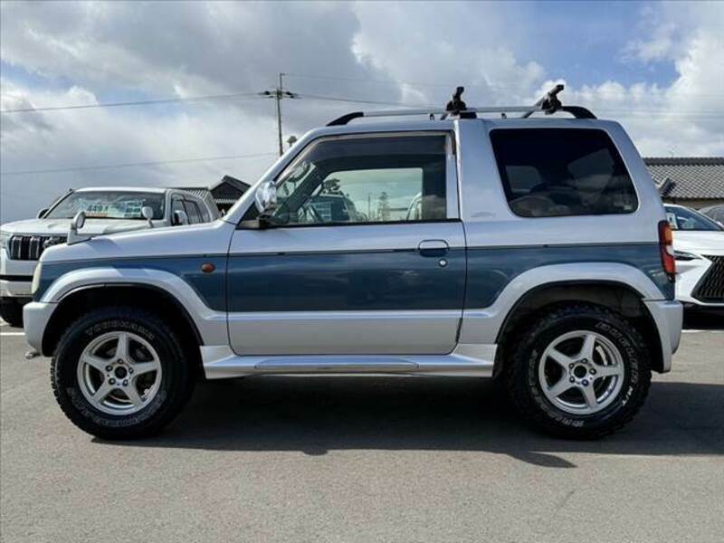 PAJERO MINI