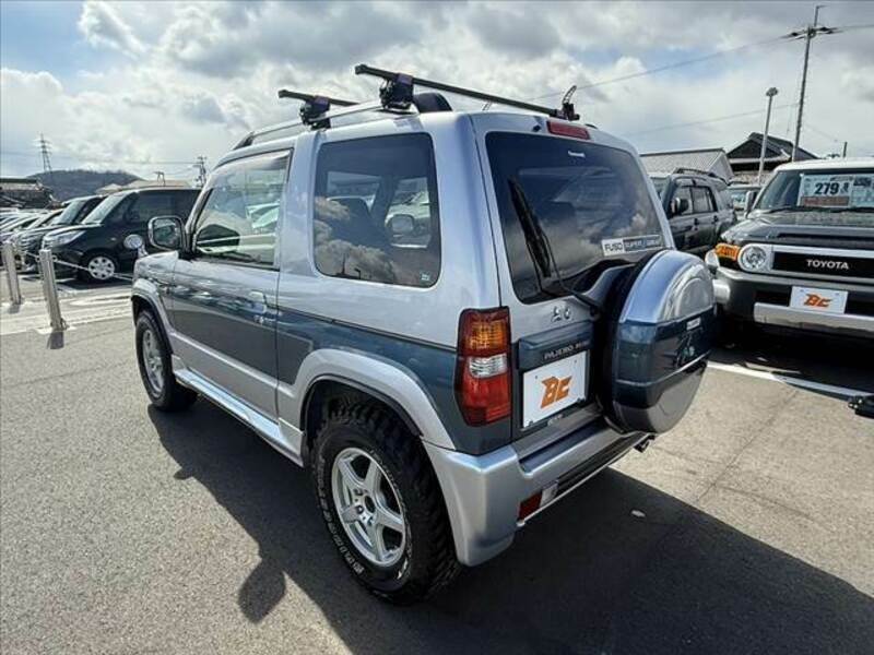 PAJERO MINI