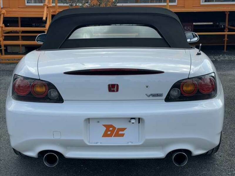 S2000