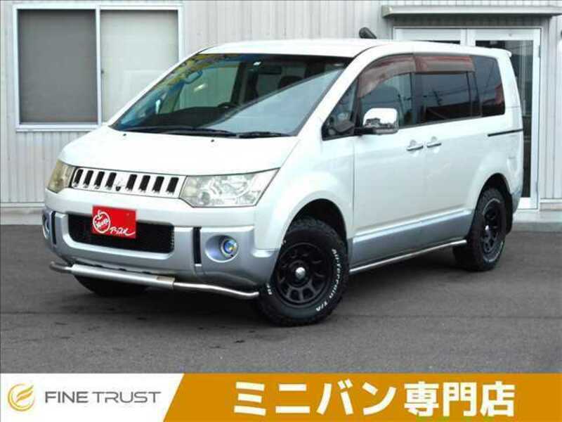 MITSUBISHI DELICA