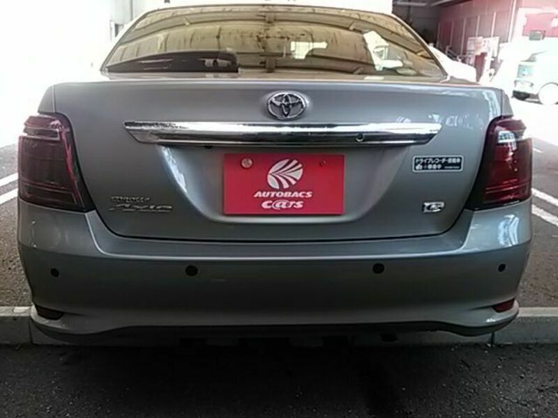 COROLLA AXIO