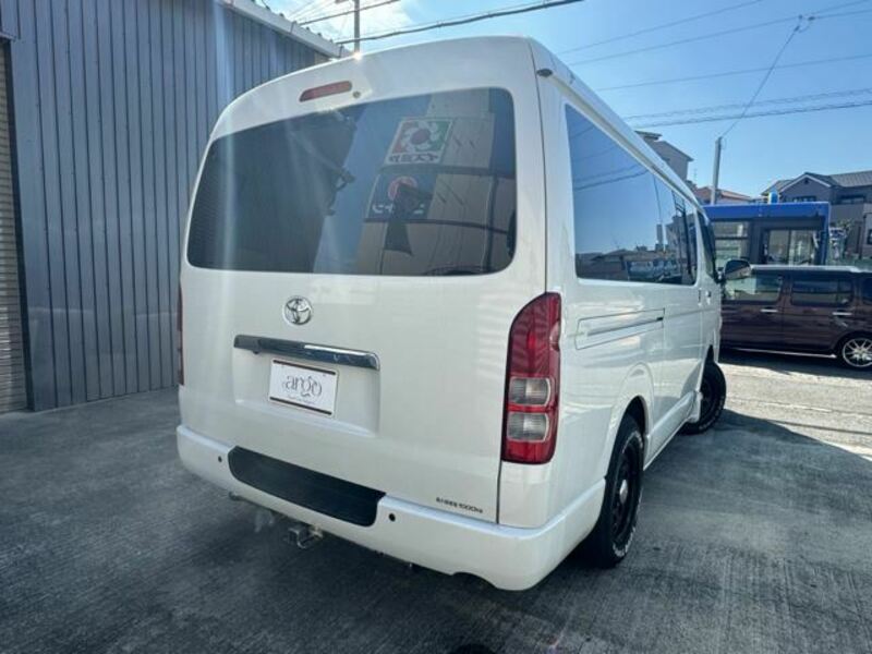 HIACE