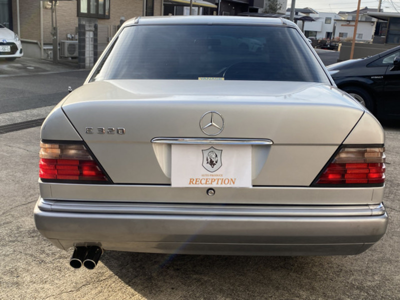 E-CLASS