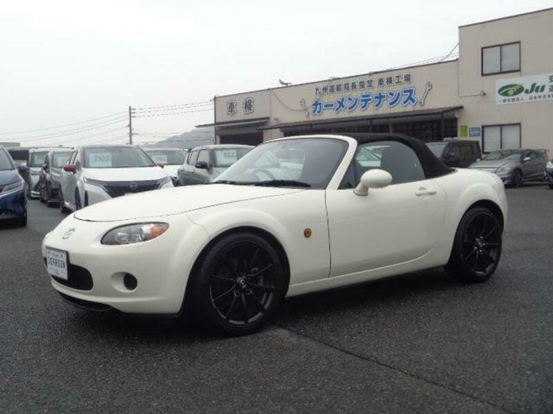 MAZDA ROADSTER