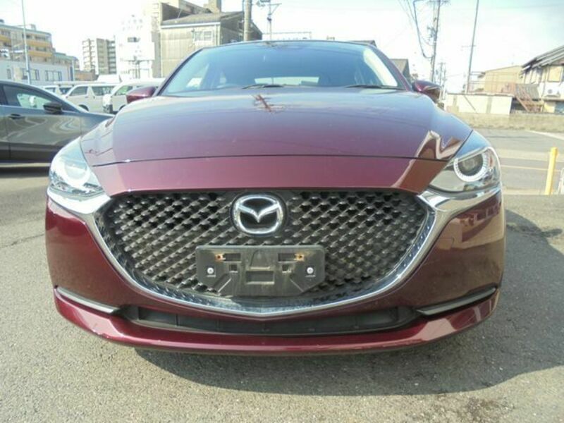 MAZDA2