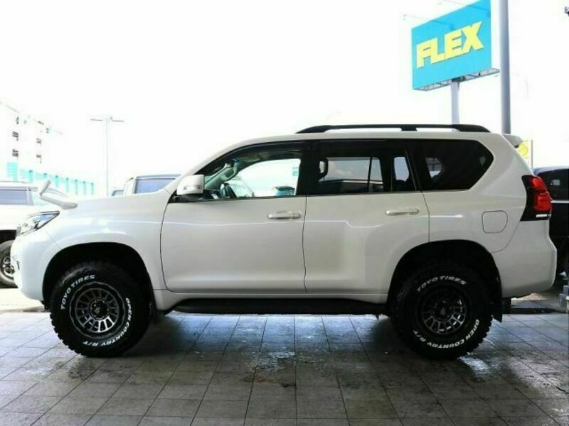 LAND CRUISER PRADO