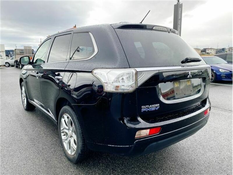 OUTLANDER PHEV