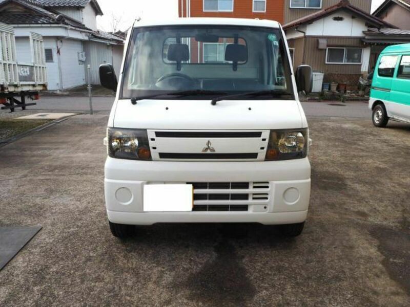 MITSUBISHI MINICAB TRUCK