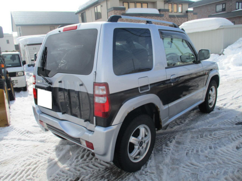 PAJERO MINI