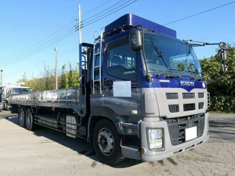 ISUZU GIGA