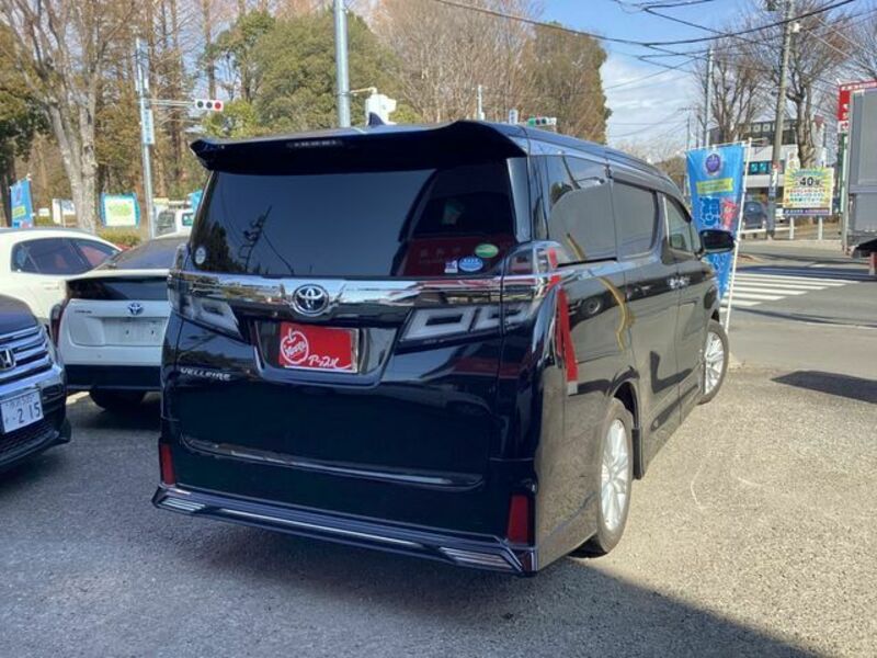 VELLFIRE