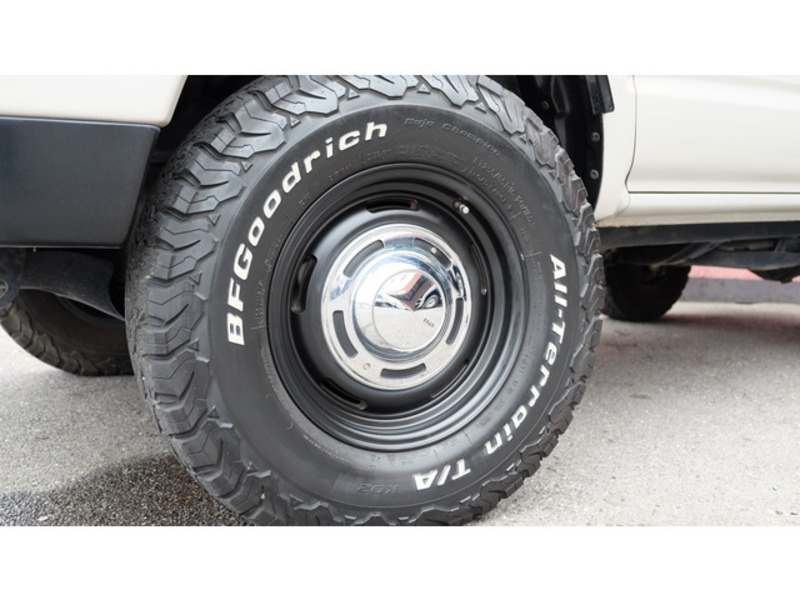 HILUX SURF