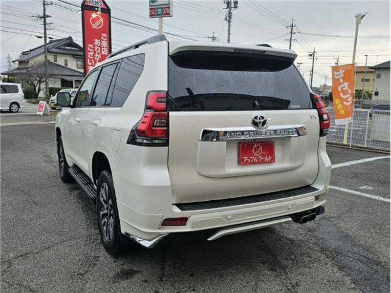 LAND CRUISER PRADO