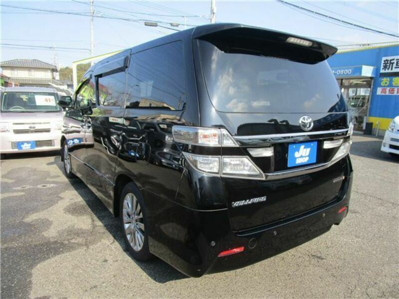 VELLFIRE