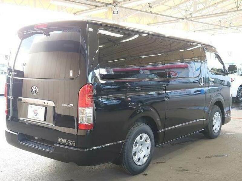 HIACE VAN