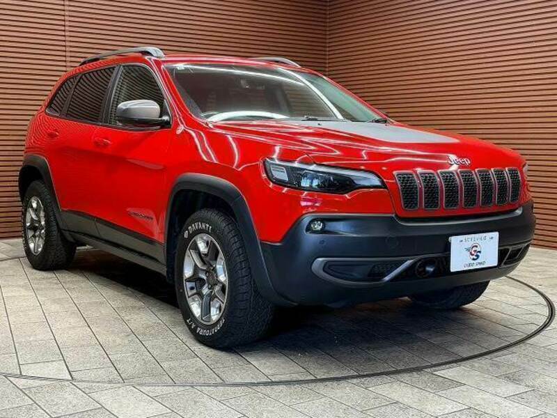 JEEP CHEROKEE