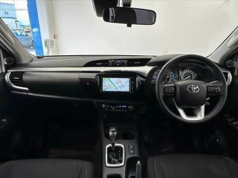 HILUX