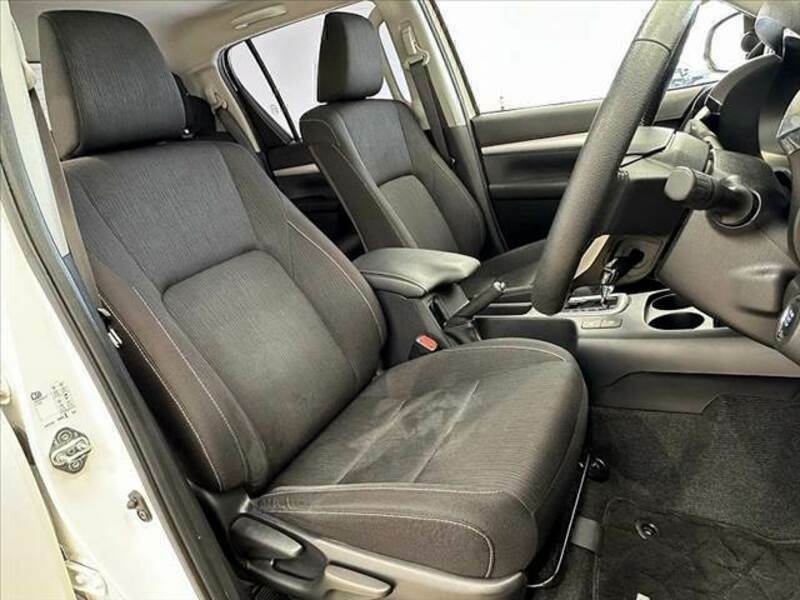 HILUX