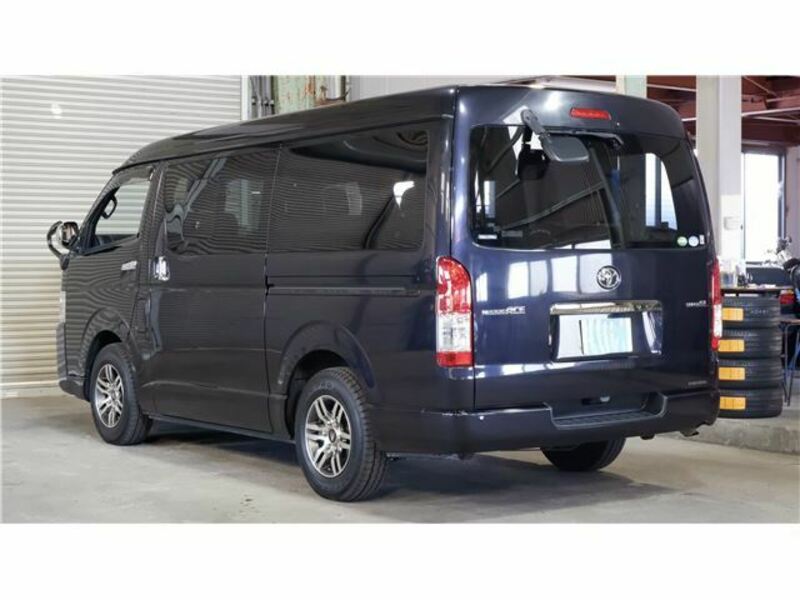 HIACE