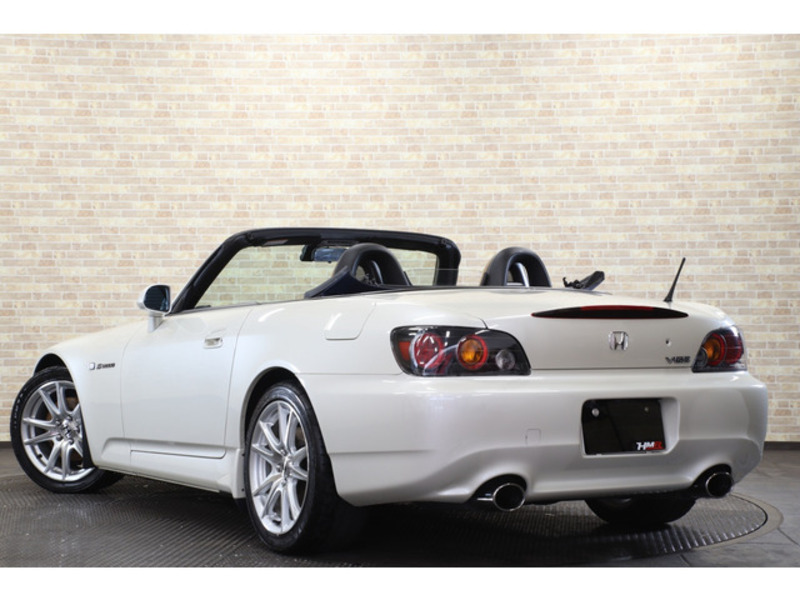 S2000