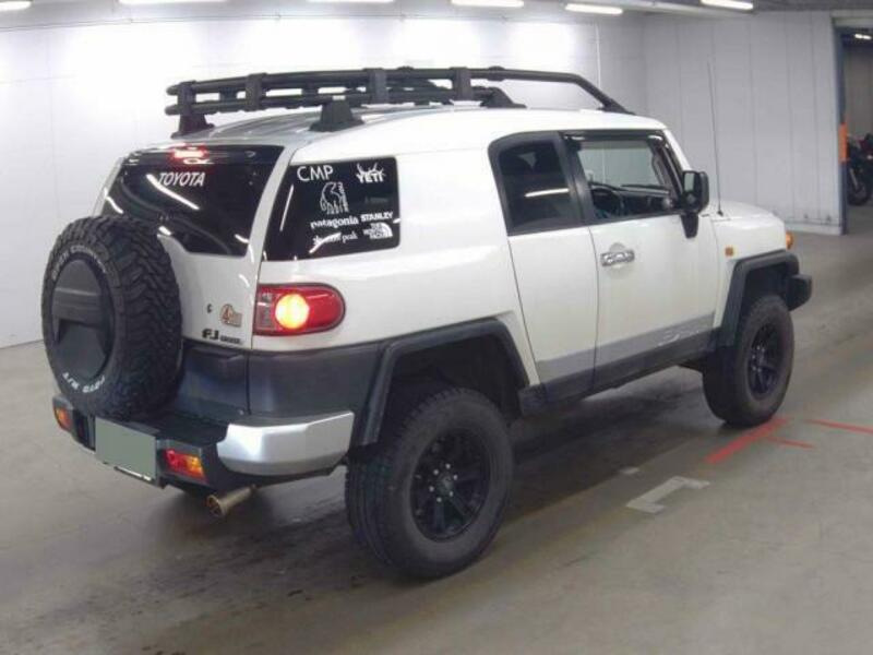 FJ CRUISER