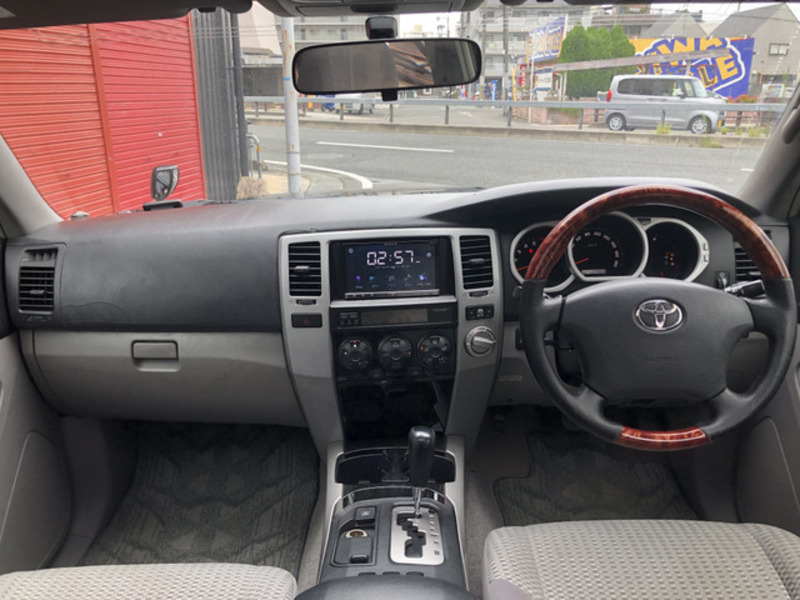 HILUX SURF