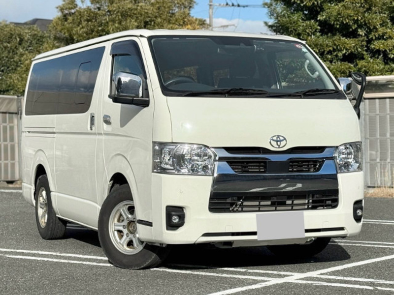 HIACE VAN