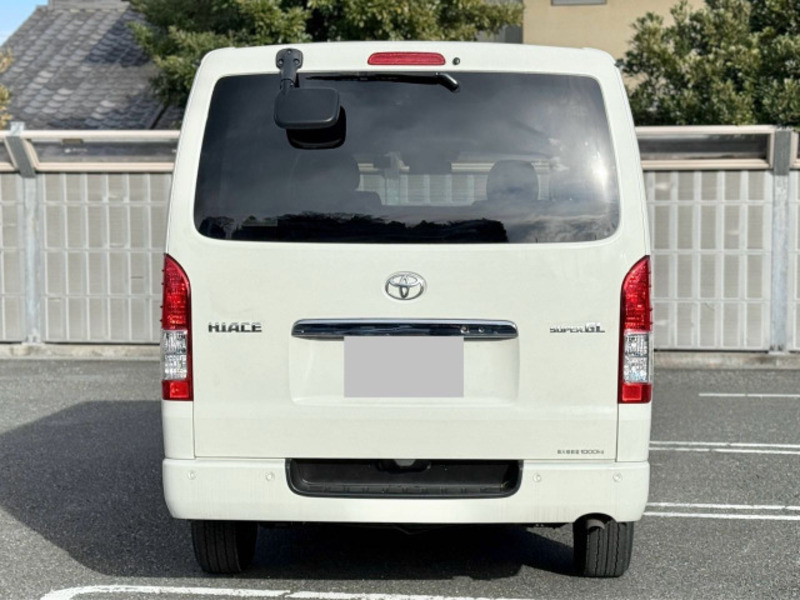 HIACE VAN