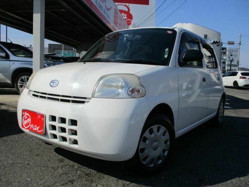 DAIHATSU ESSE