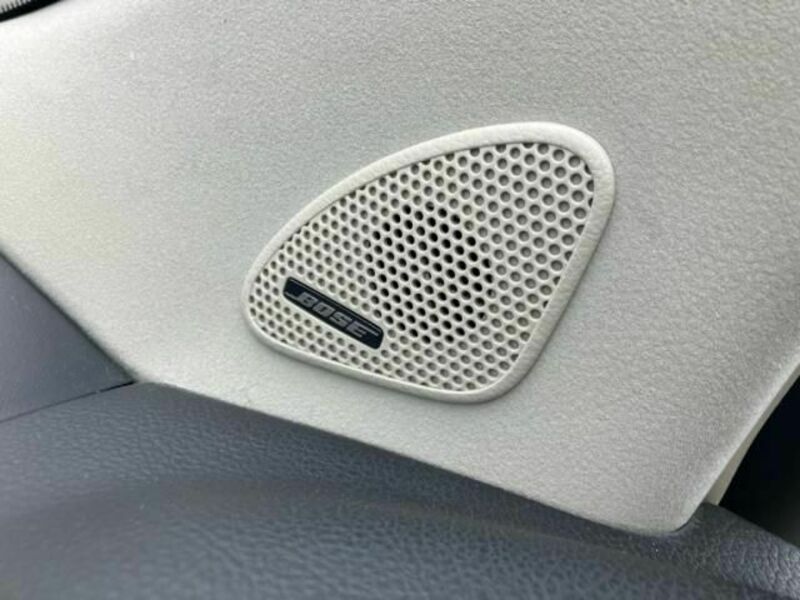 ELGRAND-28