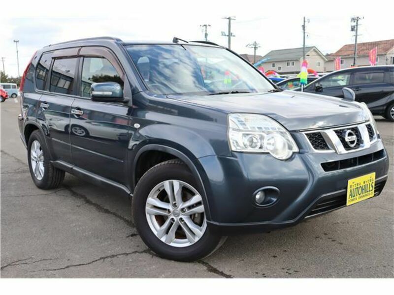 NISSAN X-TRAIL