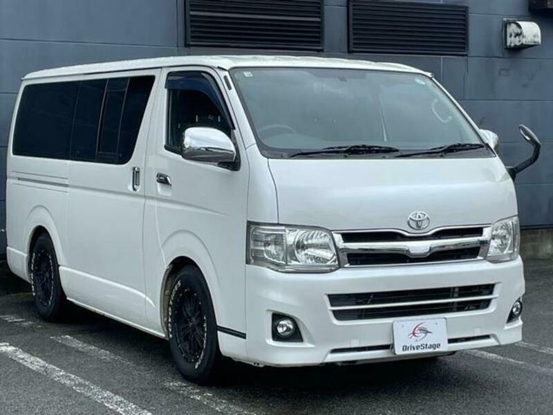 HIACE VAN