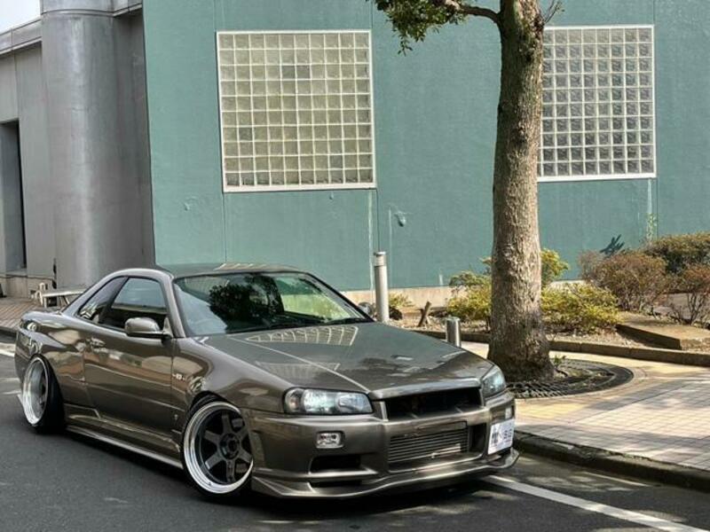 SKYLINE