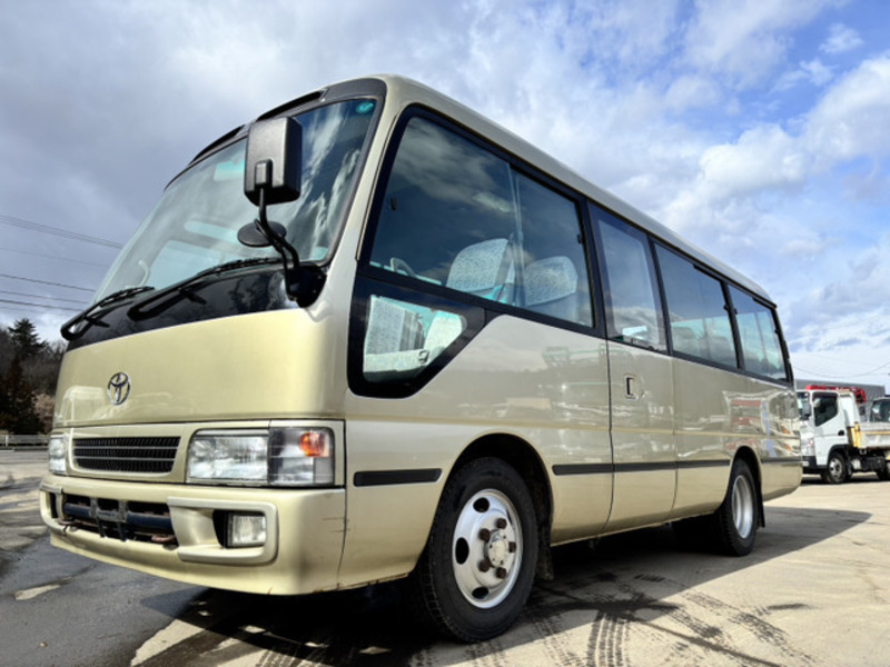 TOYOTA COASTER