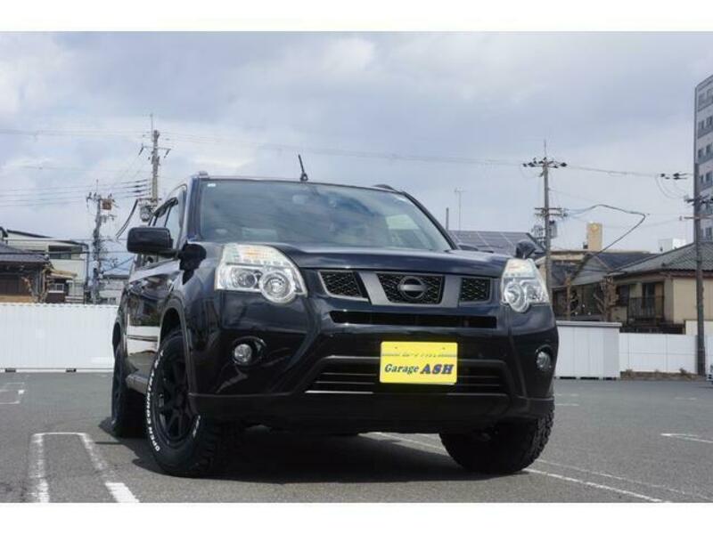 X-TRAIL