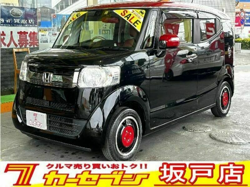 HONDA N BOX SLASH