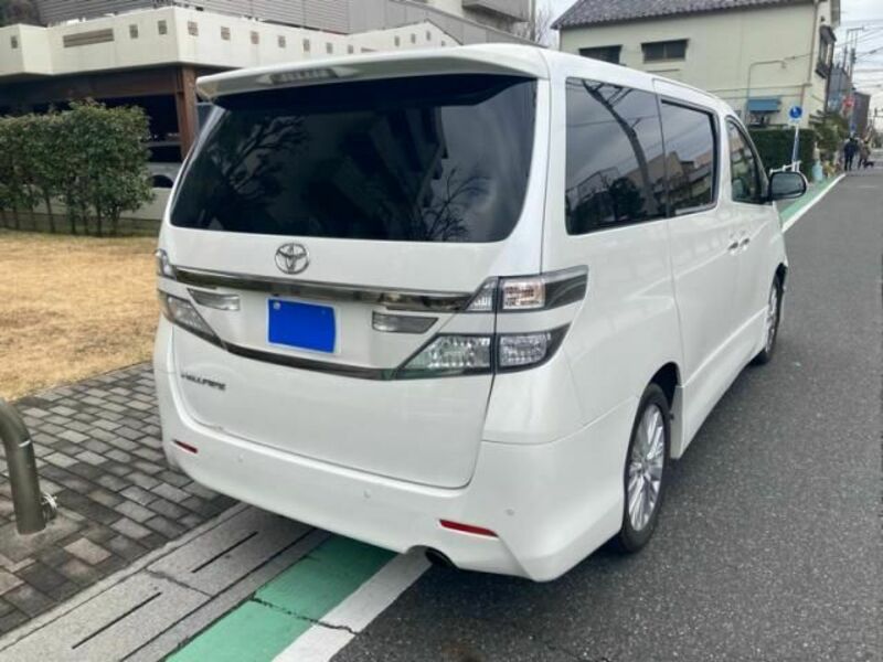 VELLFIRE