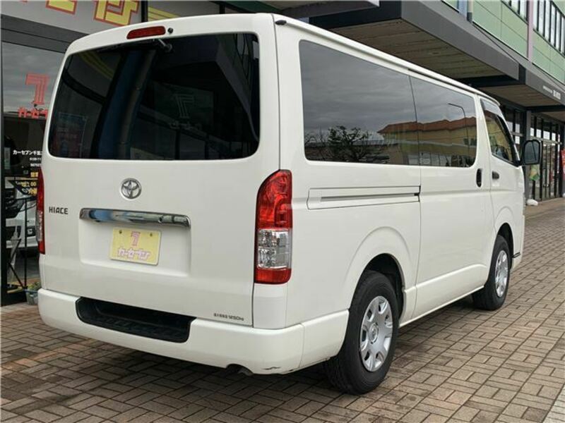 HIACE