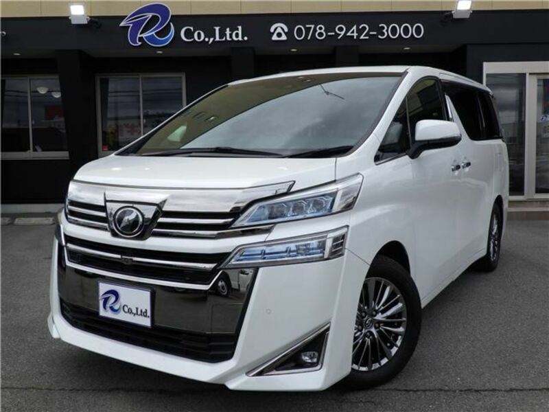 TOYOTA VELLFIRE