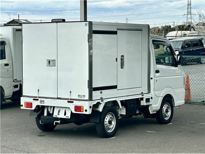 CARRY TRUCK