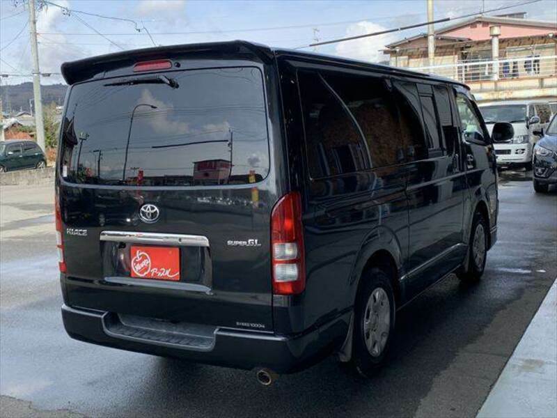 HIACE VAN