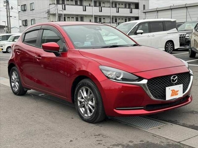 MAZDA2