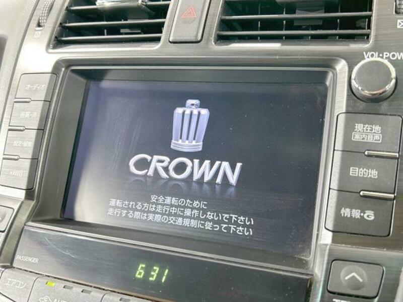 CROWN